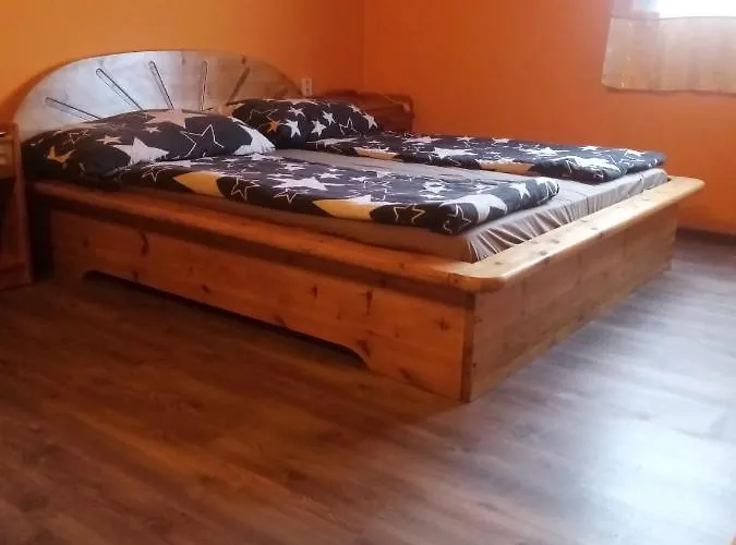 Katica Vendeghaz Guest house 2*