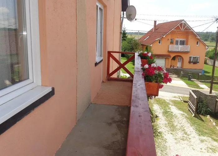 Katica Vendeghaz 2* Aggtelek